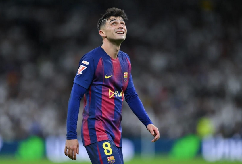 Barcelona nhận đòn giáng mạnh mới